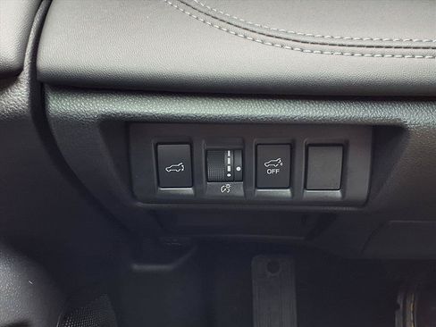 New 2025 Subaru Outback Limited XT AWD/4WD image 9