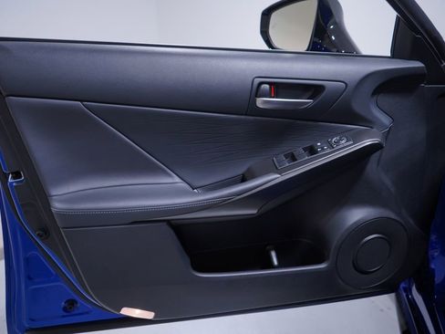 Used 2022 Lexus IS 350 F Sport image 16