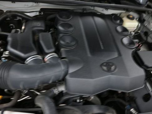 Used 2018 Toyota 4Runner Limited image 38