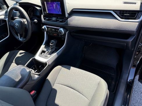Certified 2024 Toyota RAV4 XLE w/ Convenience Package image 19