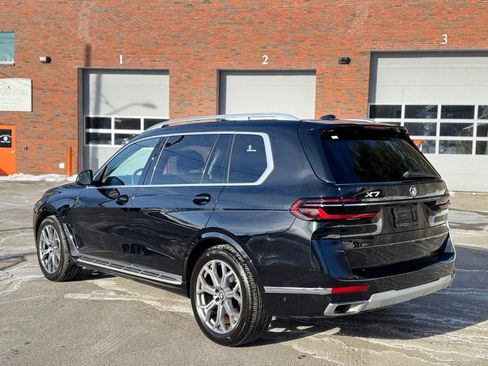 Used 2025 BMW X7 xDrive40i image 4