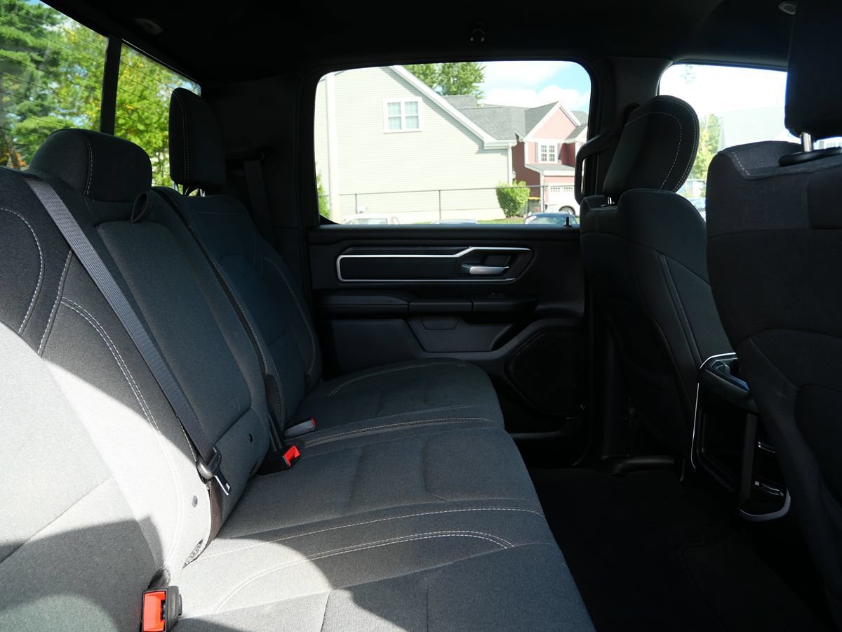 Used 2023 RAM 1500 Big Horn AWD/4WD image 32
