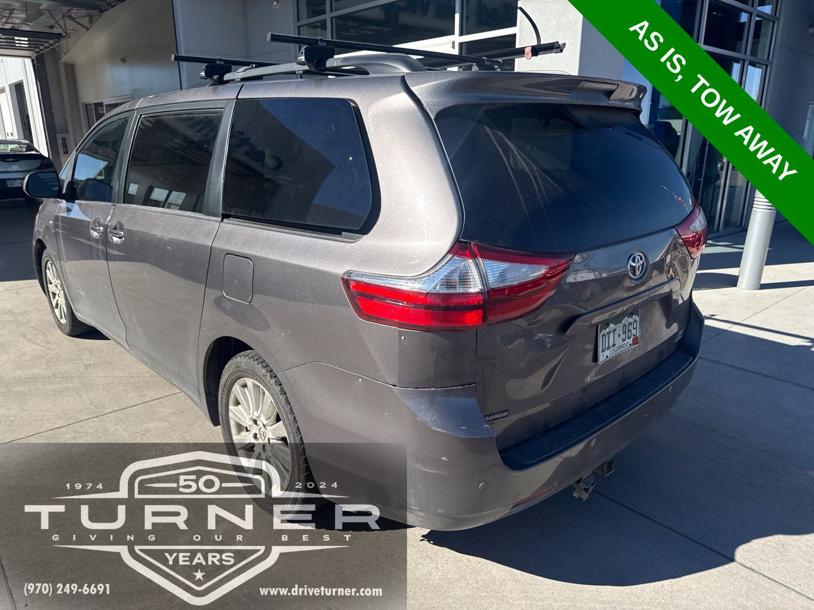 Used 2016 Toyota Sienna XLE Premium AWD/4WD image 3