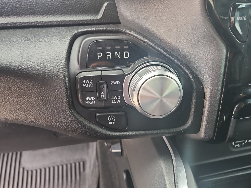 Used 2023 RAM 1500 Laramie AWD/4WD image 26