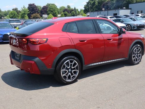 Used 2026 BMW X2 xDrive28i AWD/4WD image 5