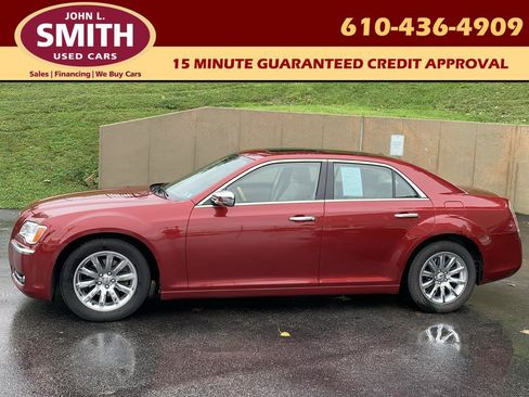 Used 2014 Chrysler 300 C RWD image 1