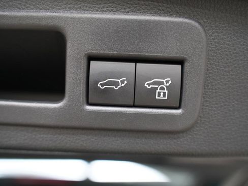 Used 2025 Toyota 4Runner Trailhunter AWD/4WD image 39