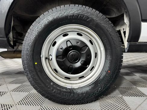 Used 2019 Ford Transit 250 148 Low Roof image 35