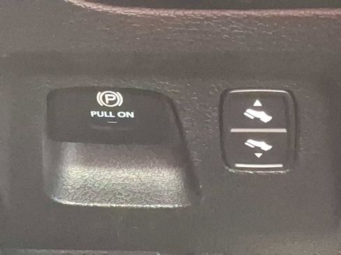 Used 2022 RAM 1500 Rebel w/ Off Road Group image 24