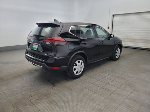 Used 2019 Nissan Rogue S AWD/4WD image 9