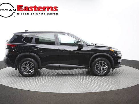Used 2023 Nissan Rogue S AWD/4WD image 42