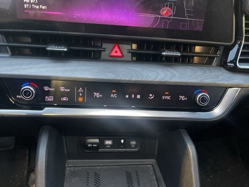 Used 2024 Kia Sportage X-Line w/ X-Line Premium Package image 8