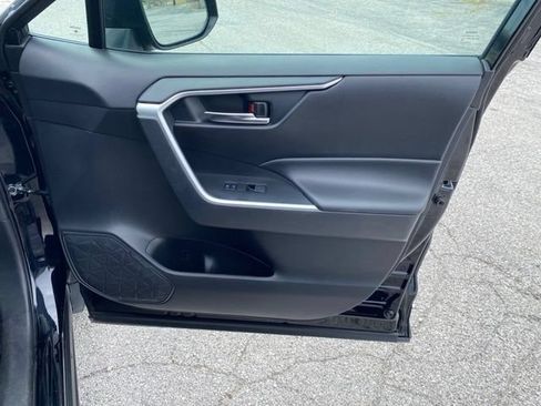 Certified 2024 Toyota RAV4 XLE FWD image 17