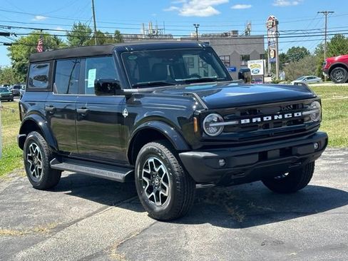 New 2026 Ford Bronco Outer Banks AWD/4WD image 31