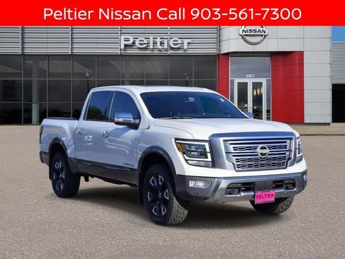 Certified 2021 Nissan Titan Platinum Reserve w/ Moonroof Package AWD/4WD image 1