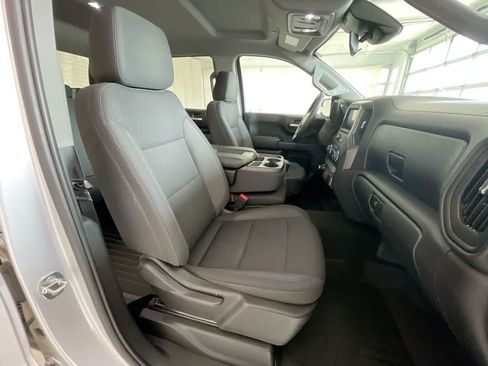Used 2022 Chevrolet Silverado 1500 Custom Trail Boss AWD/4WD image 24