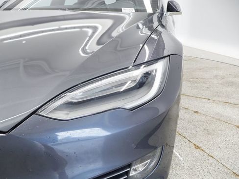 Used 2020 Tesla Model S Long Range AWD/4WD image 12