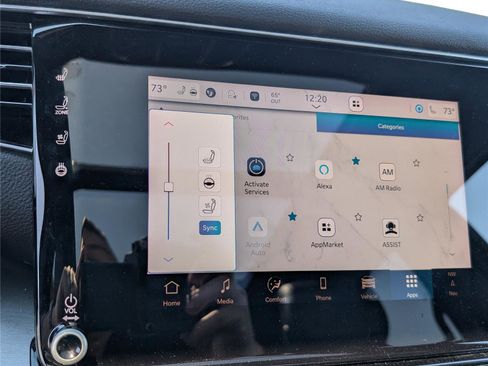 Used 2024 Jeep Wagoneer L Series II w/ Convenience Group I image 34