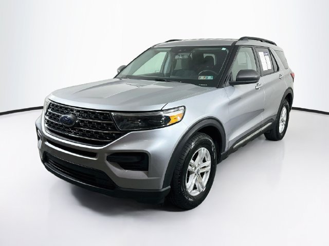 Used 2020 Ford Explorer XLT w/ Comfort Package AWD/4WD image 3