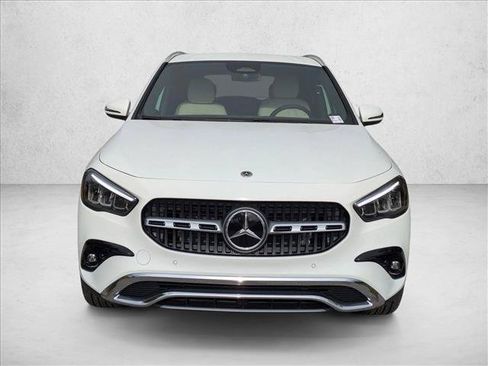 Used 2026 Mercedes-Benz GLA 250 4MATIC image 6