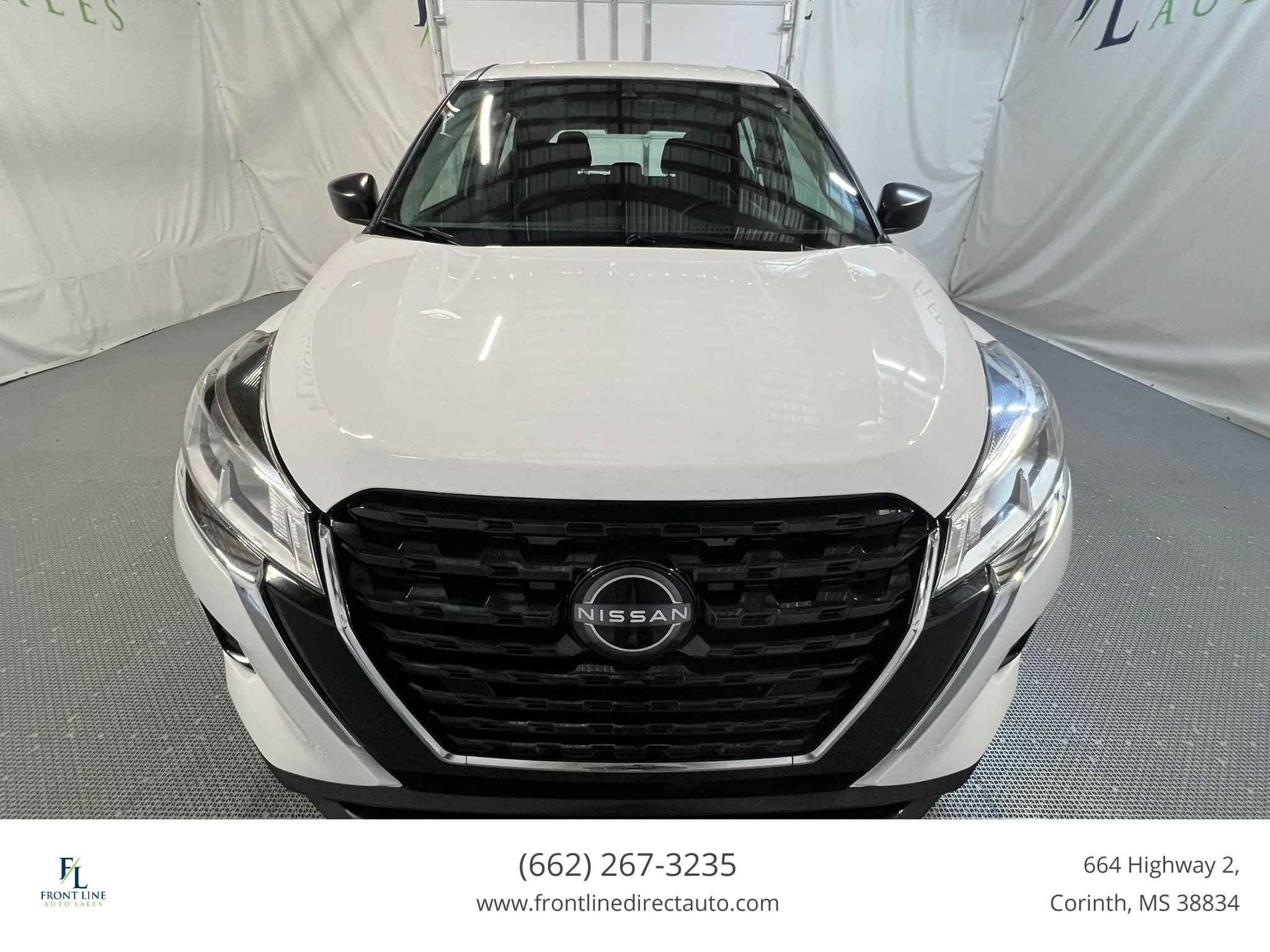 Used 2023 Nissan Kicks S FWD image 2