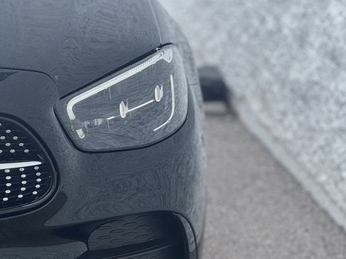 Used 2021 Mercedes-Benz E 450 4MATIC Sedan image 7