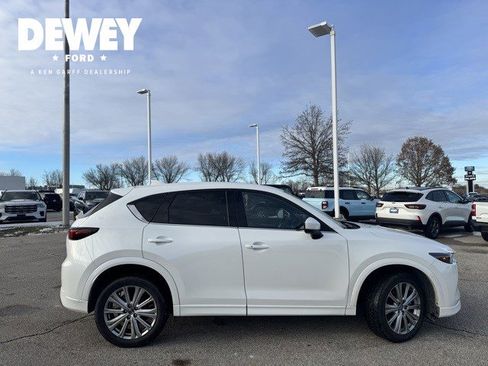 Used 2022 MAZDA CX-5 Signature image 9