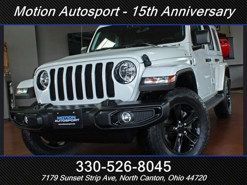 Used 2021 Jeep Wrangler Unlimited Sahara AWD/4WD image 57