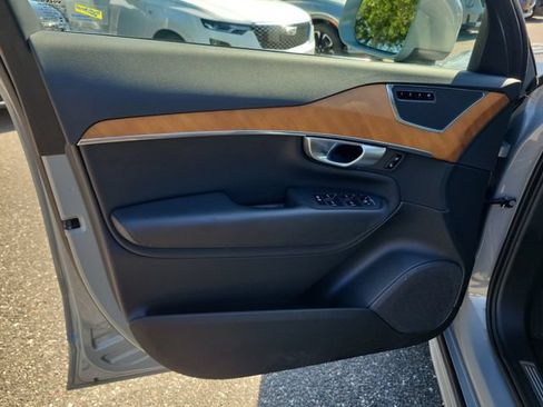 Used 2024 Volvo XC90 B5 Plus AWD/4WD image 24
