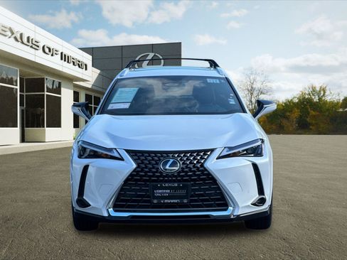 Certified 2025 Lexus UX 300h FWD w/ Accessory Package (Z2) image 5