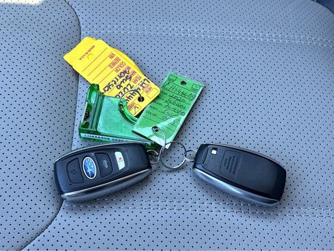 Used 2020 Subaru Forester Limited w/ Popular Package #3 image 30