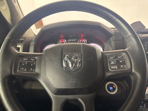 Used 2018 RAM 1500 Sport w/ Sport Premium Group image 17