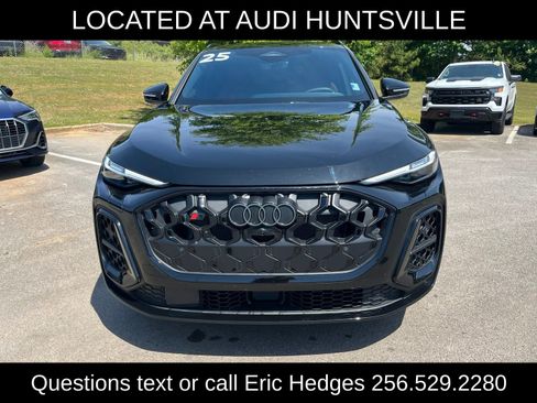 Used 2025 Audi SQ5 Prestige AWD/4WD image 2