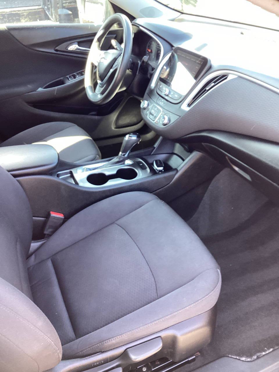 Used 2020 Chevrolet Malibu LS w/ LPO, Convenience Package 2 FWD image 21