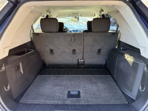 Used 2010 Chevrolet Equinox LT w/ Vehicle Interface Package image 22