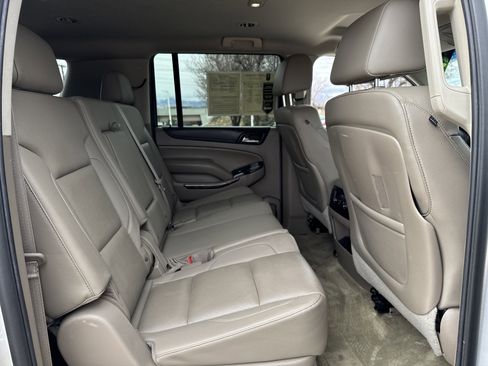 Used 2015 GMC Yukon XL SLT image 23