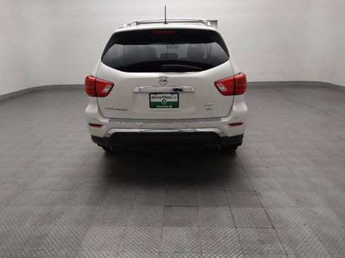 Used 2017 Nissan Pathfinder SL w/ SL Premium Package AWD/4WD image 7