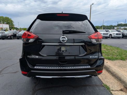 Used 2019 Nissan Rogue SV w/ Premium Package AWD/4WD image 6