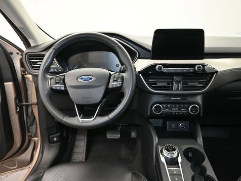 Certified 2021 Ford Escape SEL FWD image 16