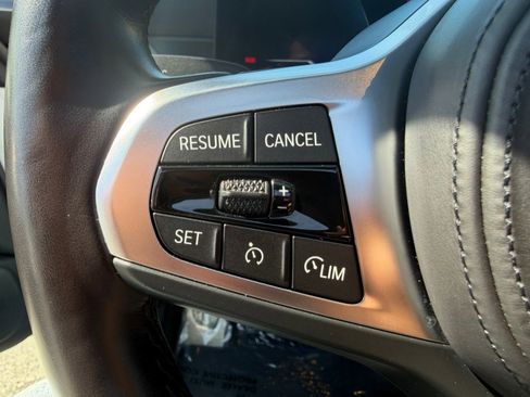 Used 2023 BMW i4 eDrive40 w/ M Sport Package image 15