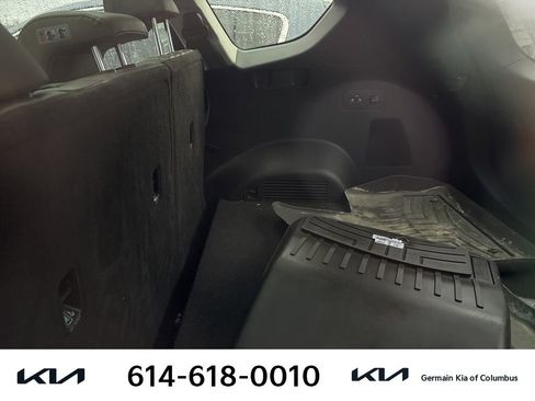 Used 2021 Hyundai Santa Fe Limited image 12