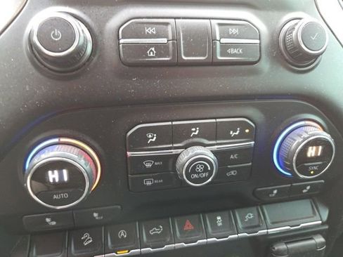 Used 2019 Chevrolet Silverado 1500 RST image 52