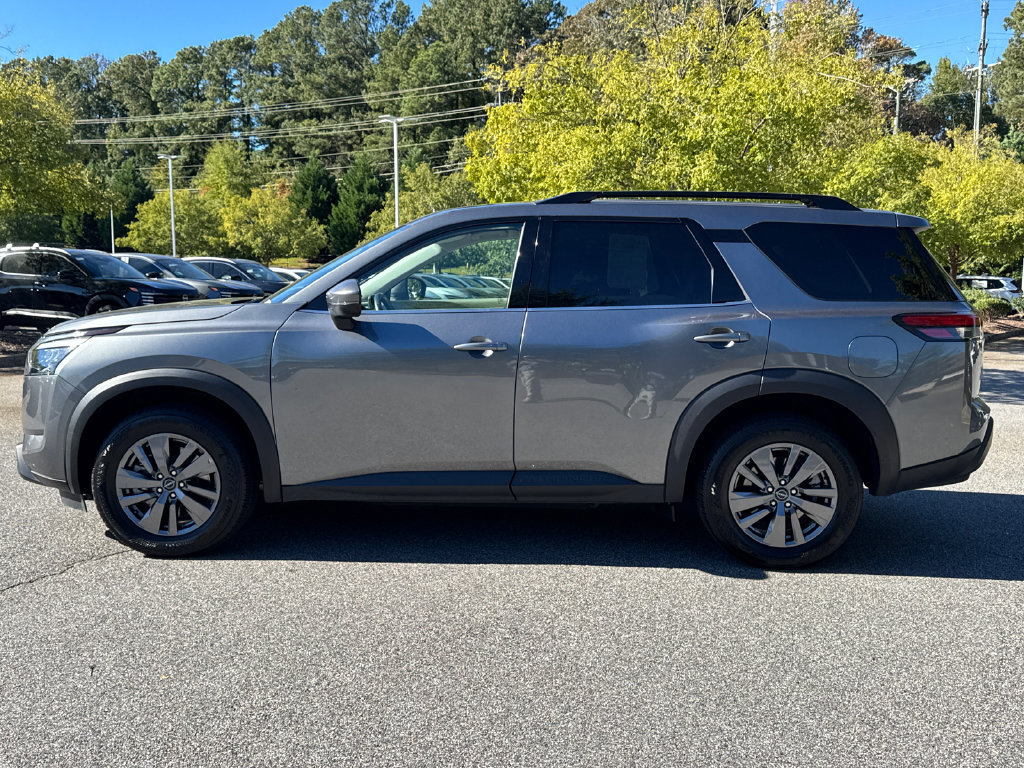 Certified 2025 Nissan Pathfinder SV AWD/4WD image 11