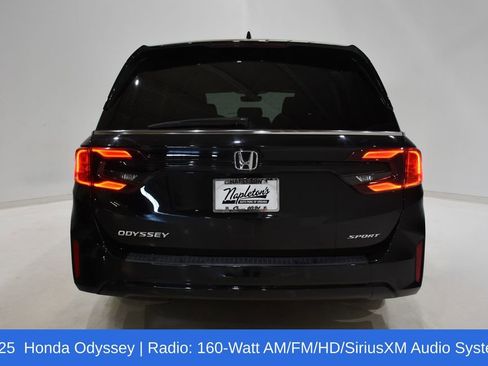 Used 2025 Honda Odyssey Sport-L image 5