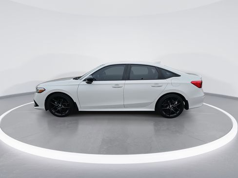 Used 2024 Honda Civic Sport image 6