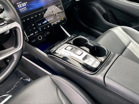 Certified 2024 Hyundai Tucson SEL AWD/4WD image 17