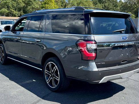 Used 2019 Ford Expedition Max Limited w/ Texas Edition Package image 8