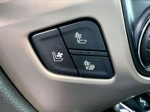 Used 2018 GMC Sierra 1500 Denali image 33