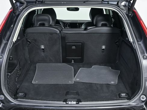 Certified 2023 Volvo XC60 B5 Ultimate AWD/4WD image 31