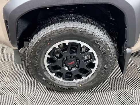 New 2026 Toyota Tacoma TRD Off-Road AWD/4WD image 24